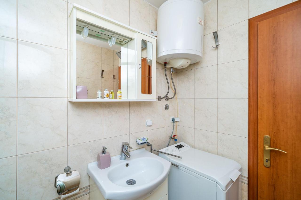 Apartment Promenada- 4Pax With Parking Dubrovnik Luaran gambar